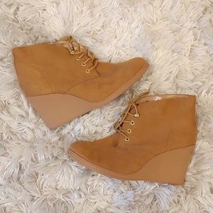 Merona Wedge Booties Brown Size 10